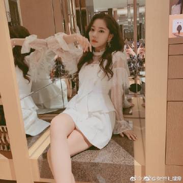 圣域传奇变态版下载